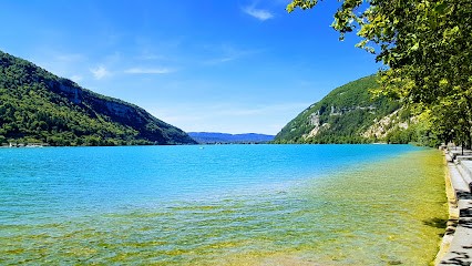 Relais Total Residence, Garage Automobile à Nantua