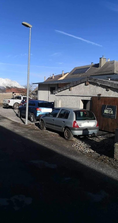Lucas Méca, Garage Automobile à Saint-Laurent-du-Cros