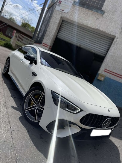 AK AUTO, Garage Automobile à Miribel