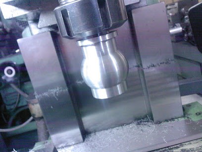 B.R.2.M, Garage Automobile à Nivolas-Vermelle