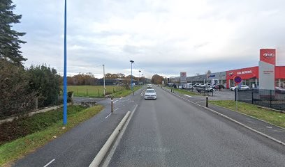 Cal, Garage Automobile à Boé