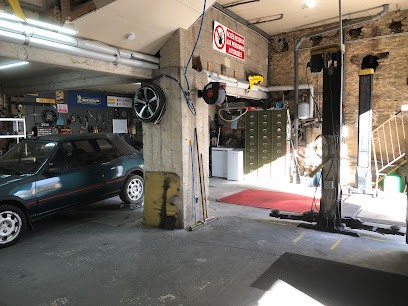 Barinsky automobiles, Garage Automobile à Poulangy