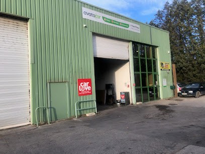 P Point Pneus, Garage Automobile à Éguilles