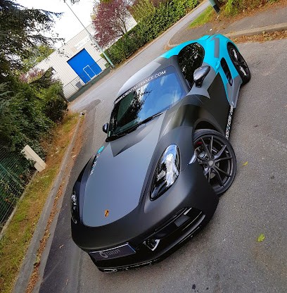 Covering Concept, Garage Automobile à Crosne