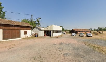 Le May, Garage Automobile à Magnet