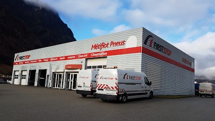 First Stop Saint-Jean-de-Maurienne, Garage Automobile à Saint-Jean-de-Maurienne