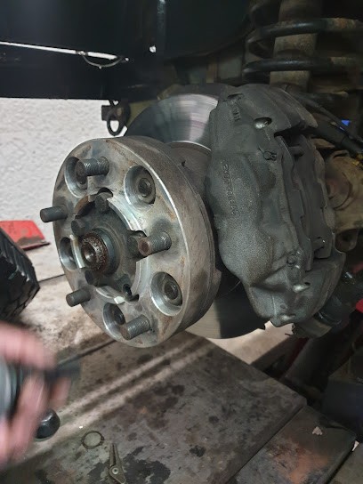 Lucon Et Fils, Garage Automobile à Laure-Minervois