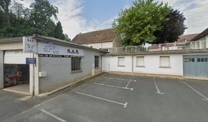 Self Auto Service, Garage Automobile à Châteaumeillant