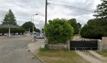 Henry Georges (Agent Renault), Garage Automobile à Épieds-en-Beauce