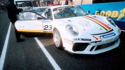 Mestdagh Racing Services, Garage Automobile à Uxem