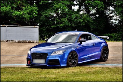 EVO ENGINEERING, Garage Automobile à Marines