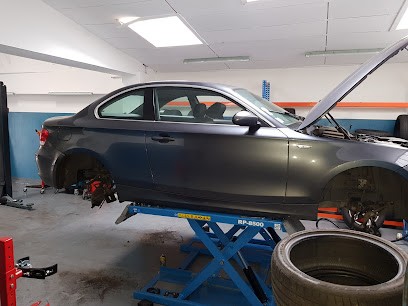 GARAGE MÉCANIQUE PNEUS LIVE Auto Services, Garage Automobile à Villeneuve-d'Ascq