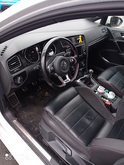 Karlux, Garage Automobile à Ytrac