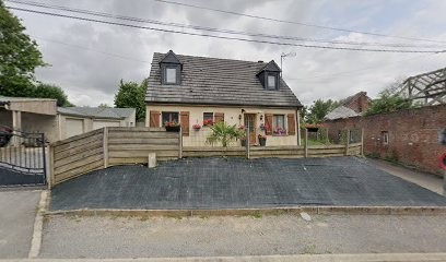 Delville Romain Charles-Antoine, Garage Automobile à Mennevret