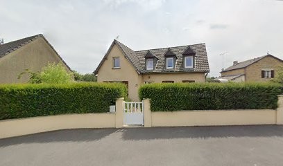 Roumy Francis, Garage Automobile aux Ayvelles