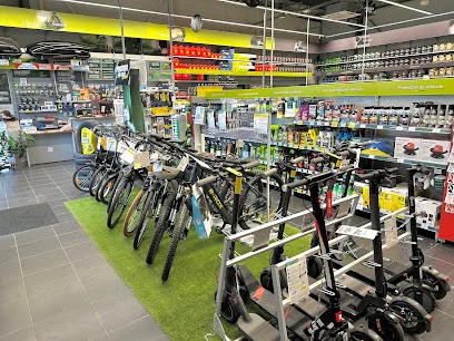 Auto Feu Vert Lexy Center, Garage Automobile à Lexy