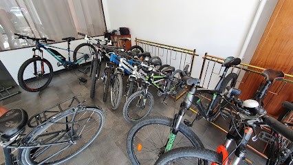 Rugani Jean, Garage Automobile à Lamastre