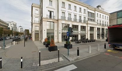 Alltrucks, Garage Automobile à Chessy