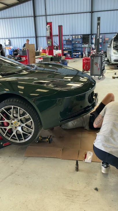 National Street Car, Garage Automobile à La Châtre