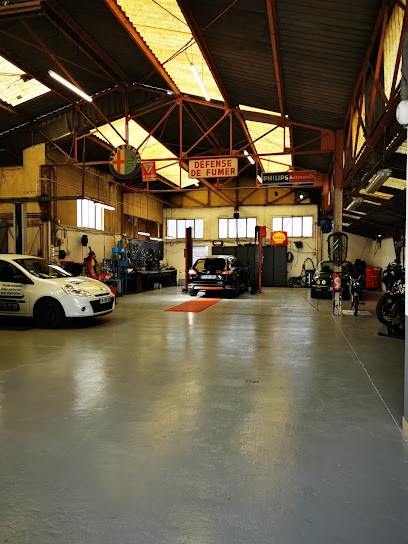 Mondial Relay, Garage Automobile à Villeneuve-le-Roi