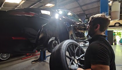 VP Motors, Garage Automobile à Pauilhac