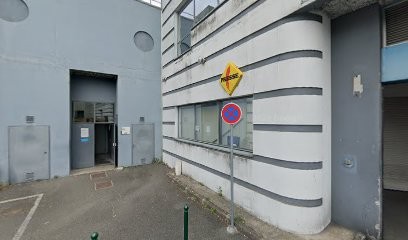 Produits De Carrosserie Shadow Distribution, Garage Automobile à Grigny