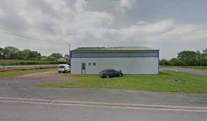 Roland Indrusiak Et Associés, Garage Automobile à Huriel