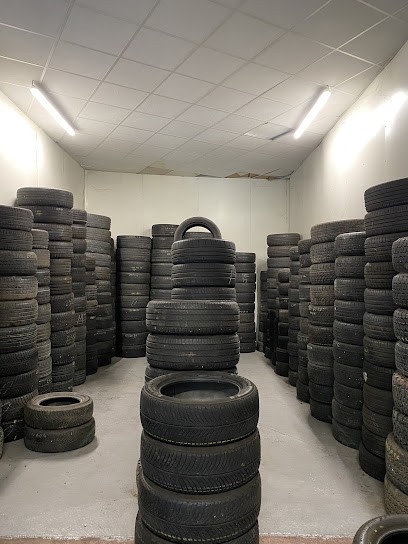 Planete pneus, Garage Automobile à Fraisses