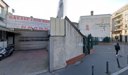 Guerpillon, Garage Automobile à Saint-Ouen