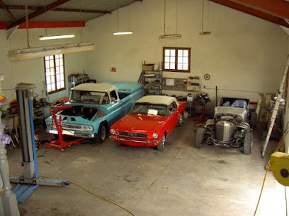 flashback. automobile, Garage Automobile à Puisserguier