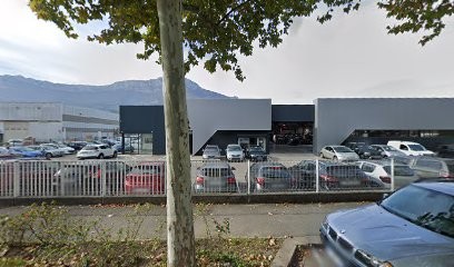 Reda Carrosserie, Garage Automobile à Échirolles