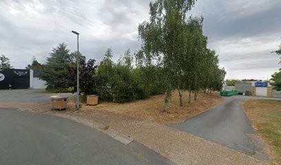 S.M.I.C Société Mécanique Industrielle Choletaise, Garage Automobile à La Séguinière