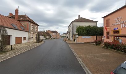 Avatacar, Garage Automobile à Cronat