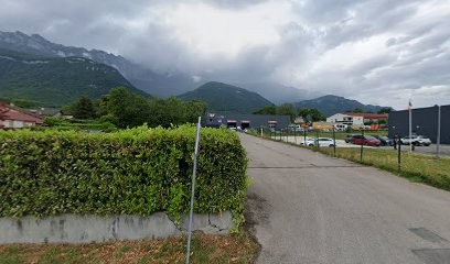 A.D.C Centr'Auto / OMARS France, Garage Automobile au Touvet