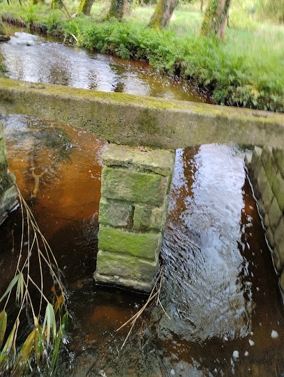 Ploudaniel, Garage Automobile à Ploudaniel