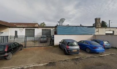 EMF CAR, Garage Automobile à Méré