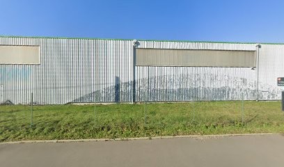 Société Neumann, Garage Automobile à Champagné